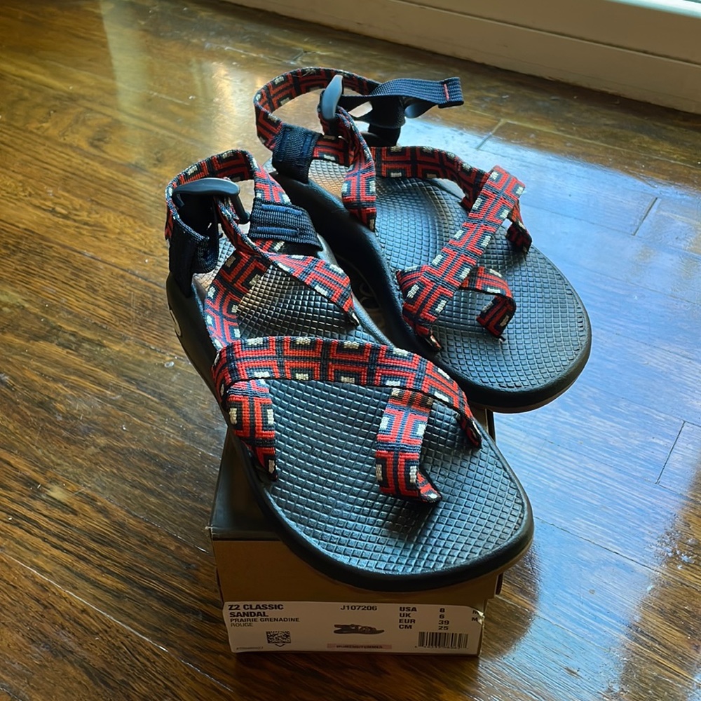 Brand New Z2 Chaco Classic Sandal